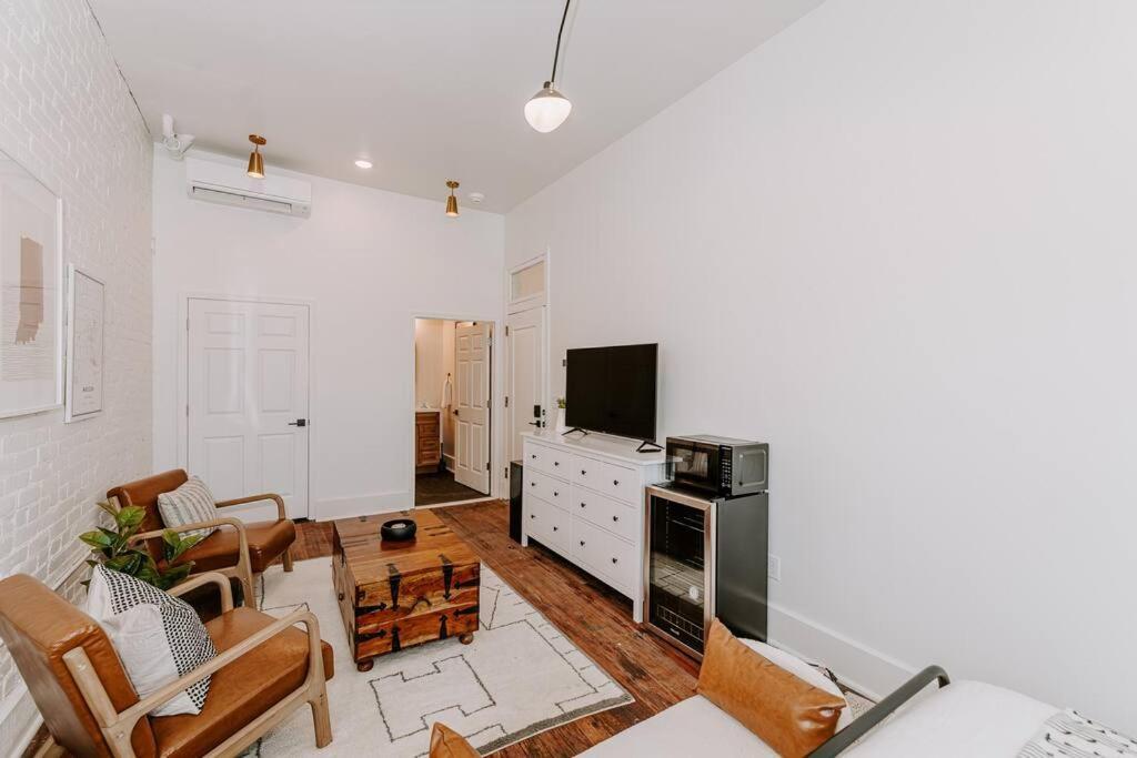 East Main Lofts - Farmhouse 204 เมดิสัน ภายนอก รูปภาพ